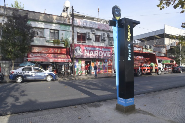 San Martín totems