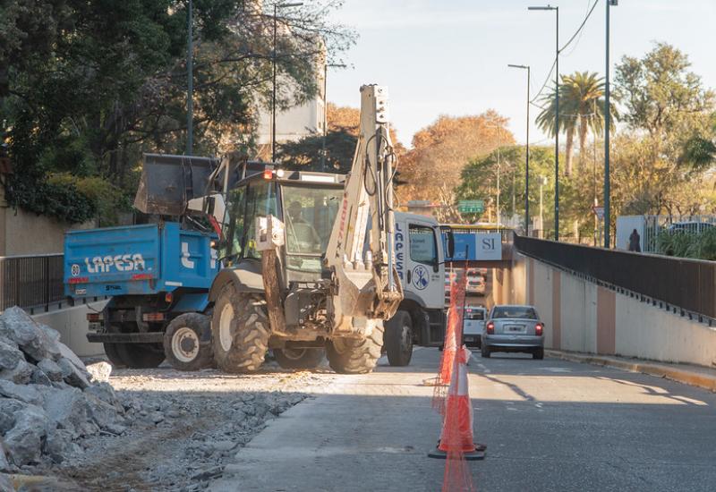 obras_en_el_tunel_de_roque_saenz_pena