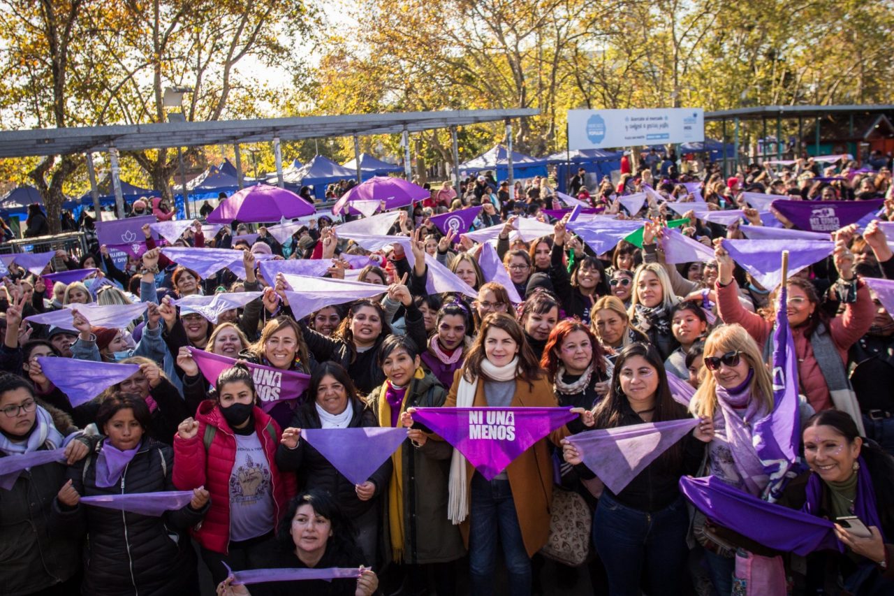 Puntos violetas 01