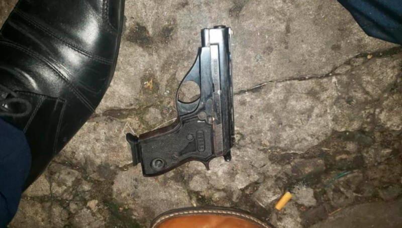 pistola
