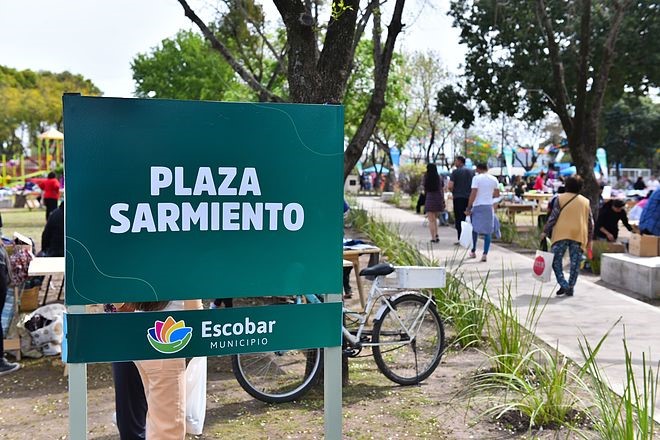 plaza sarmiento 2