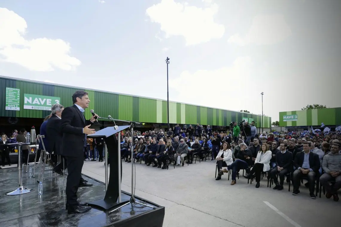 axel-kicillof-mercado-ensenadajpg