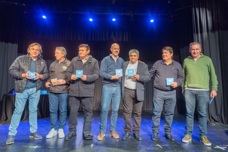 ex combatientes