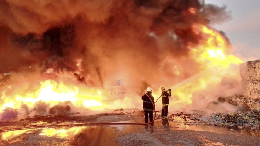 incendio bahía blanca