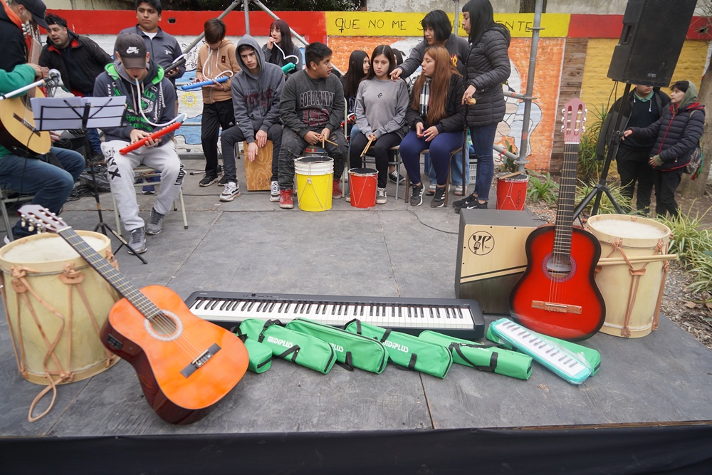ENTREGA-DE-INSTRUMENTOS-8