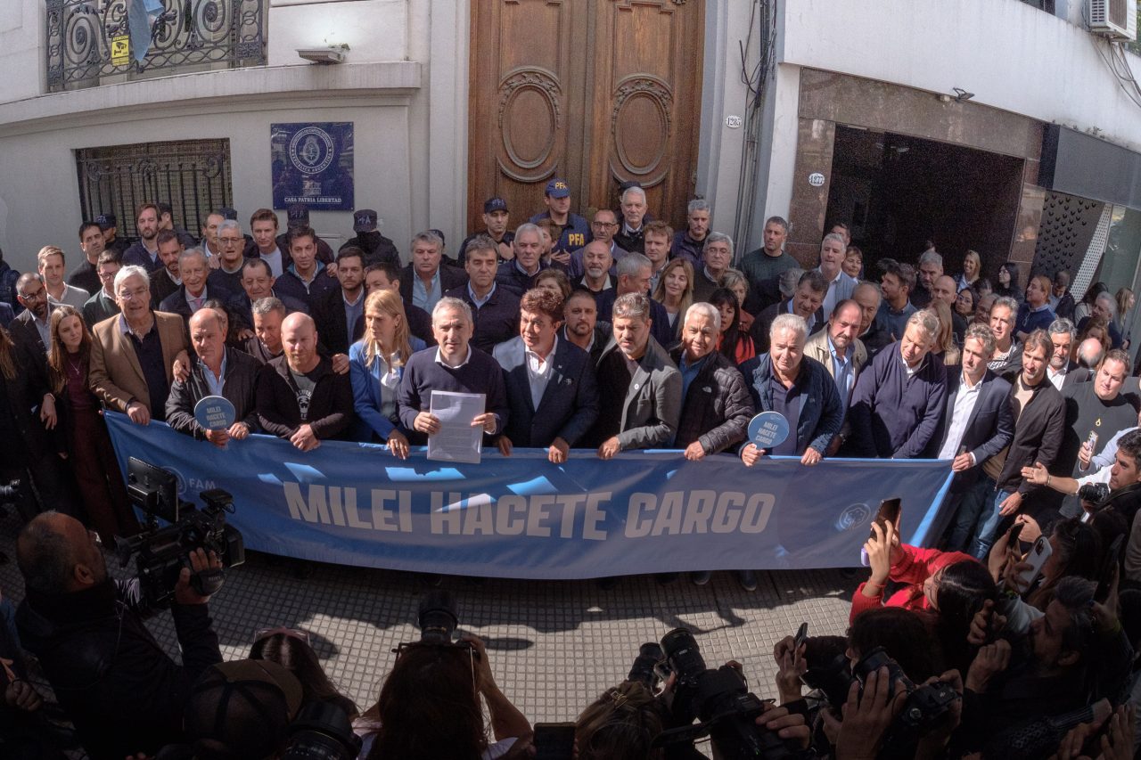 INTENDENTES PBA CAPITAL HUMANO.jpg